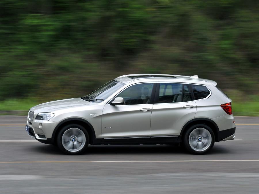  BMW X3 xDrive 3.5i 2010 года  (ZA) (фото 11 из 16)